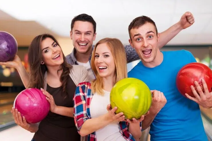 XBowling Praha Žižkov- 6 profesionálních bowlingových drah značky QubicaAMF