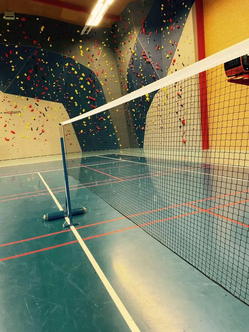 Badminton ve Sportcentru Litomyšl - 4 badmintonové kurty v hale
