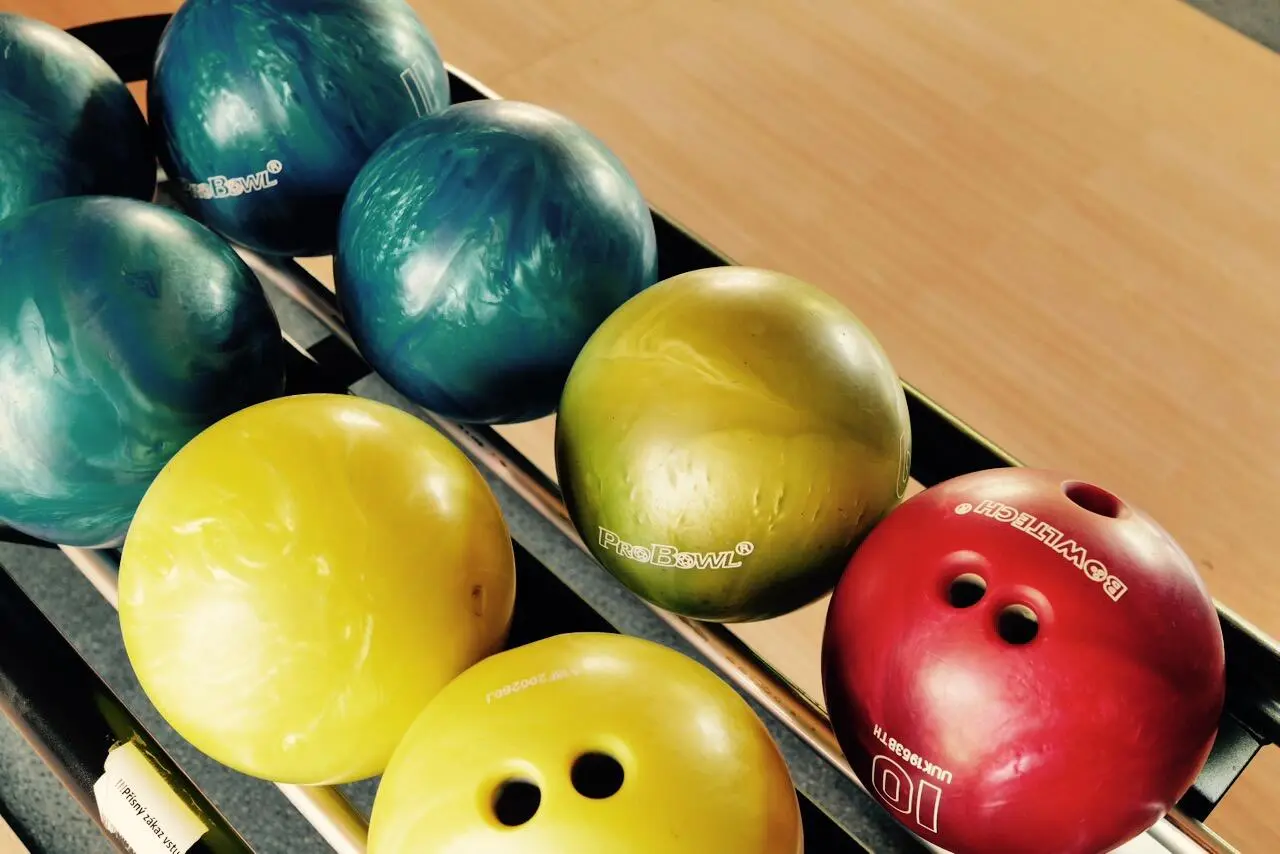 Bowling ve Sportcentru Litomyšl - 4 bowlingové dráhy
