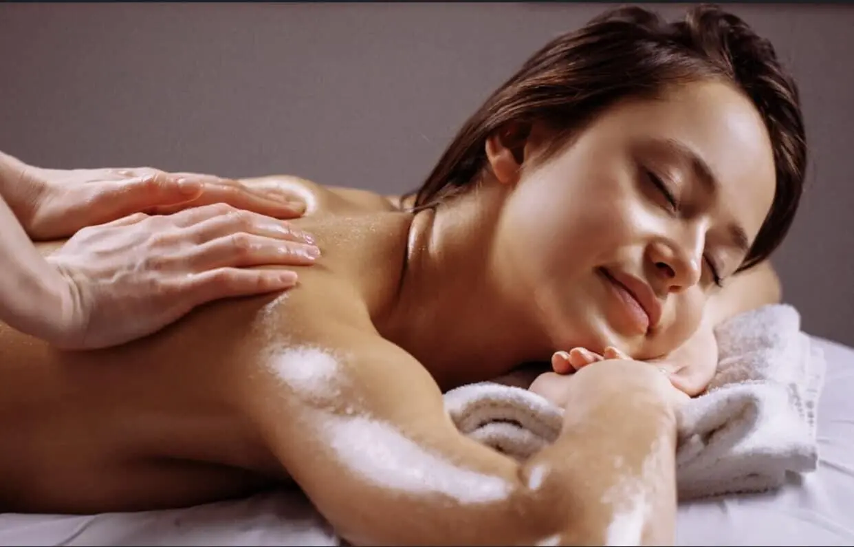 Relaxačně regenerační masáž v Beauty salonu Plzeň - uvolněte se a hýčkejte své tělo