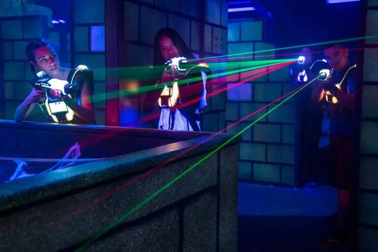 Mercuria Laser Game Pankrác - jedna aréna a tisíc světel