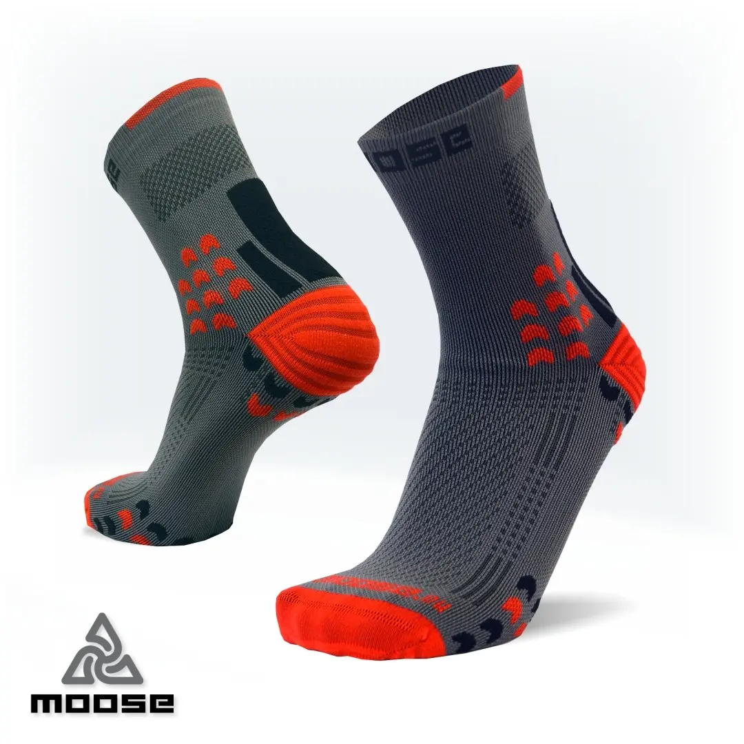TRAIL NEW kompresní běžecké ponožky Moose Červená M 1 pár
