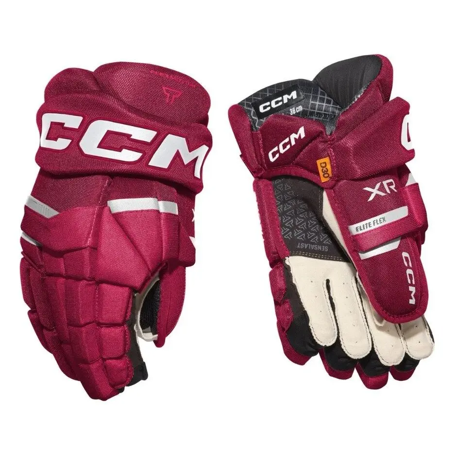 CCM Tacks XR JR