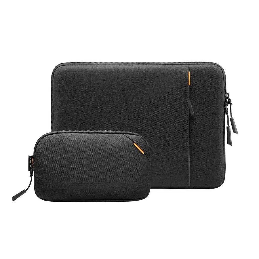 Pouzdro s brašnou pro MacBook 16" tomtoc Sleeve Kit - černé