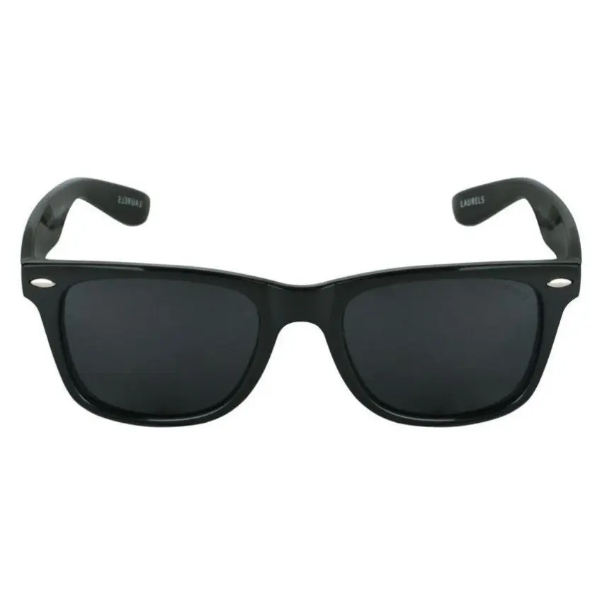 Černé sluneční brýle Wayfarer