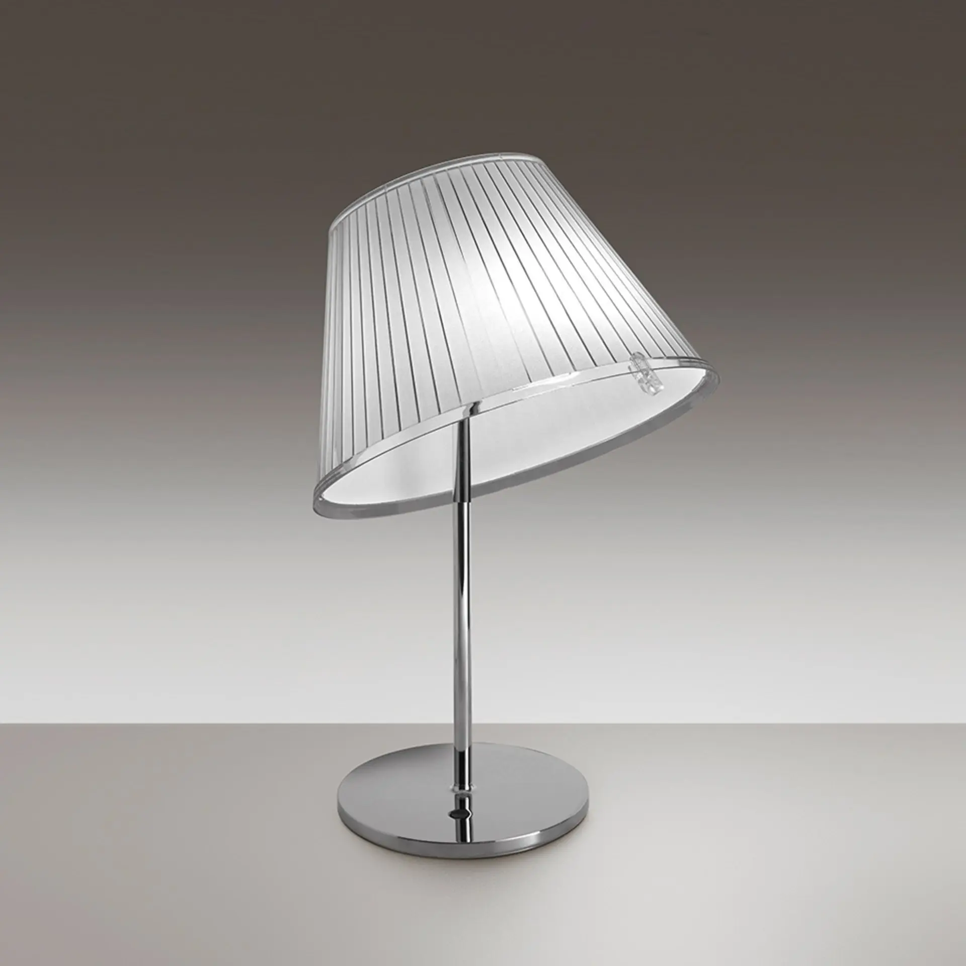 Artemide stolní lampa Choose E27 max 12 W bílá/chrom