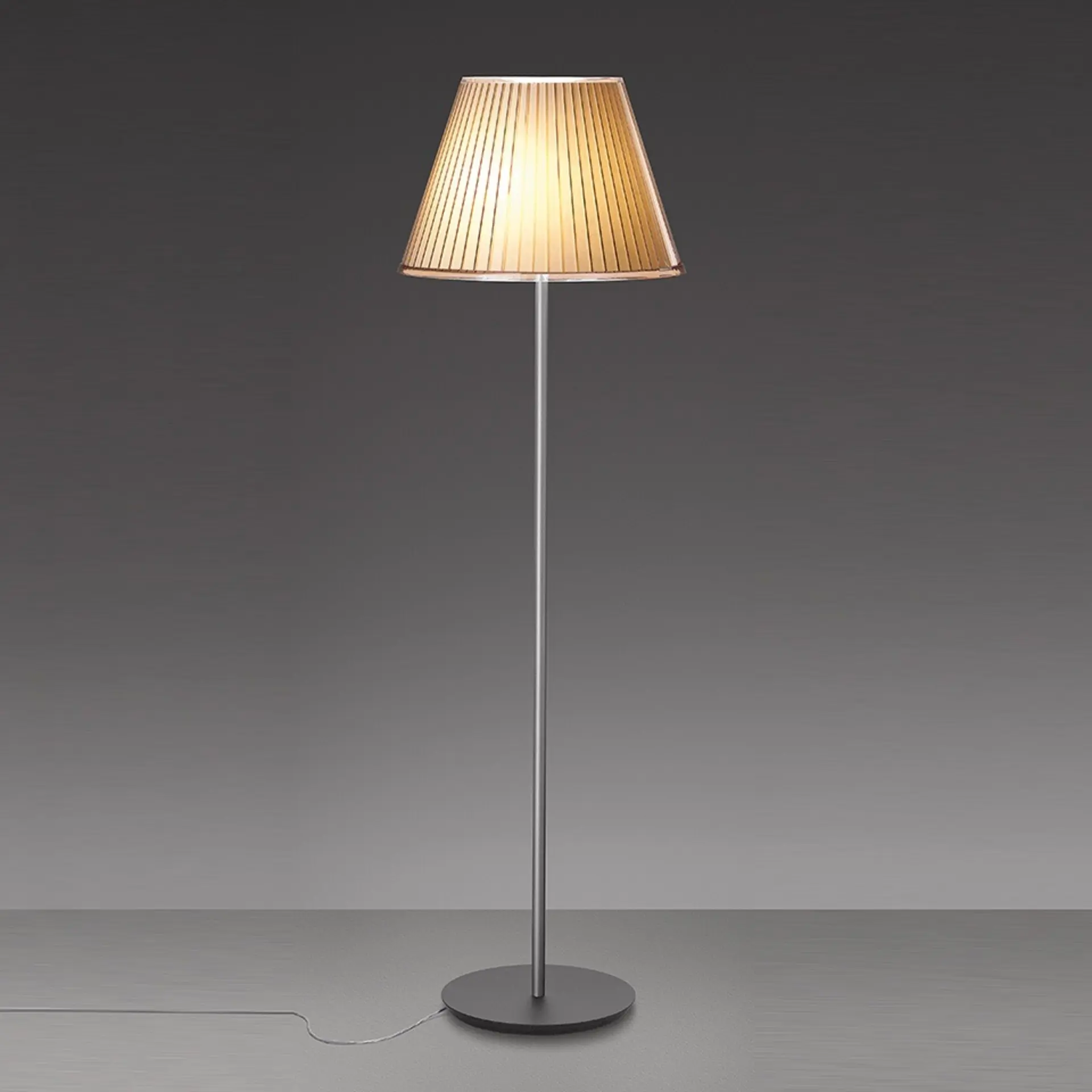 Artemide stojací lampa Choose Mega Floor E27 44 W pergamen/šedá antracit