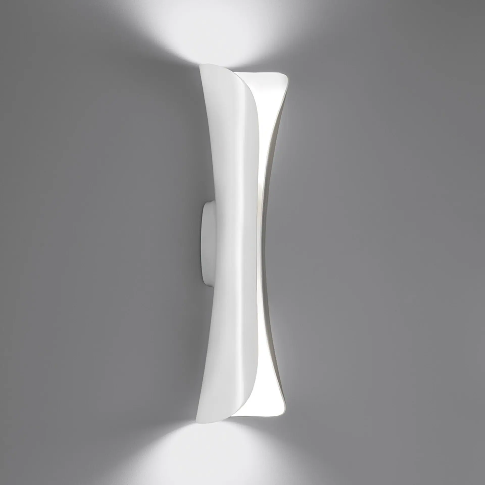 AR 1373020A Nástěnné svítidlo CADMO LED 2x10W 920lm 3000K GU10 bílé - ARTEMIDE