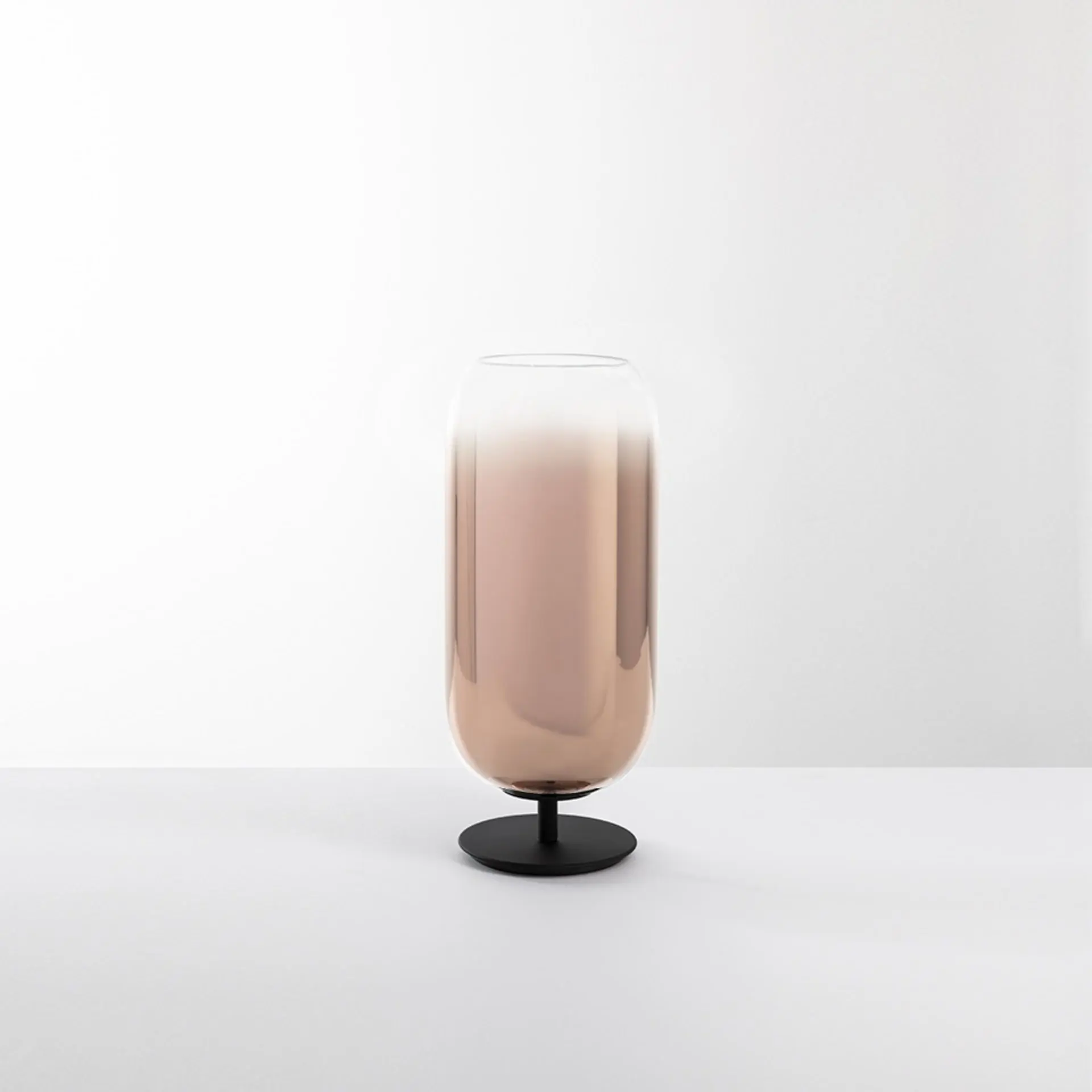 Artemide stolní lampa Gople Mini E14 max 6 W Design Collection černá/měď