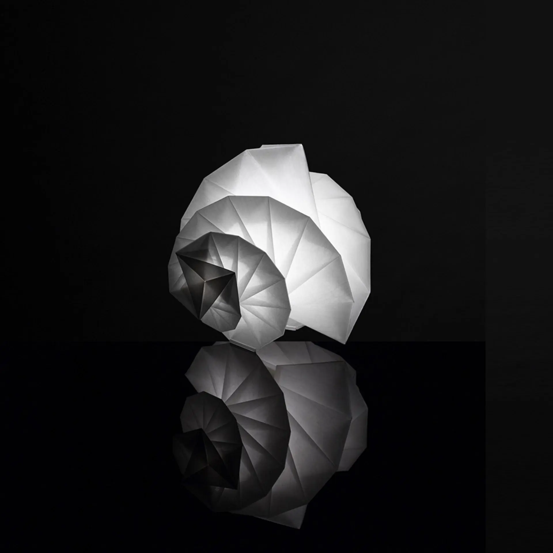 Artemide stolní LED lampa Mendori 8 W 3000K Design Collection