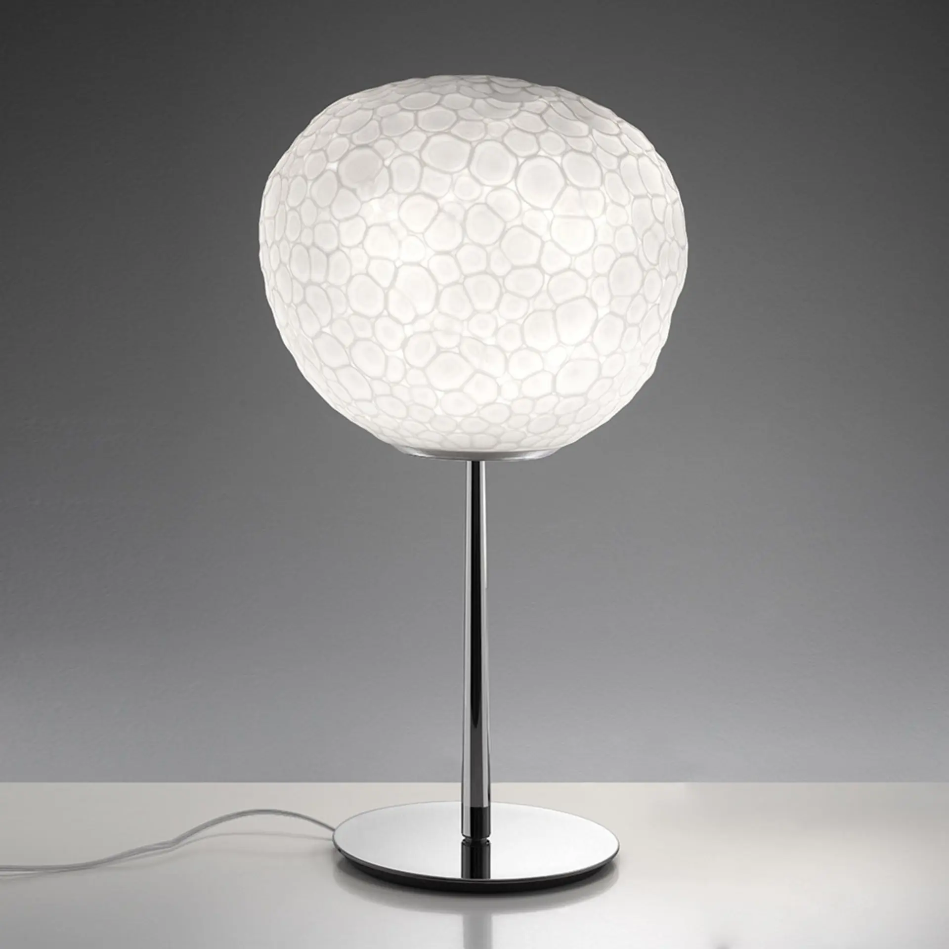 Artemide stolní lampa Meteorite 35 E27 21W Design Collection