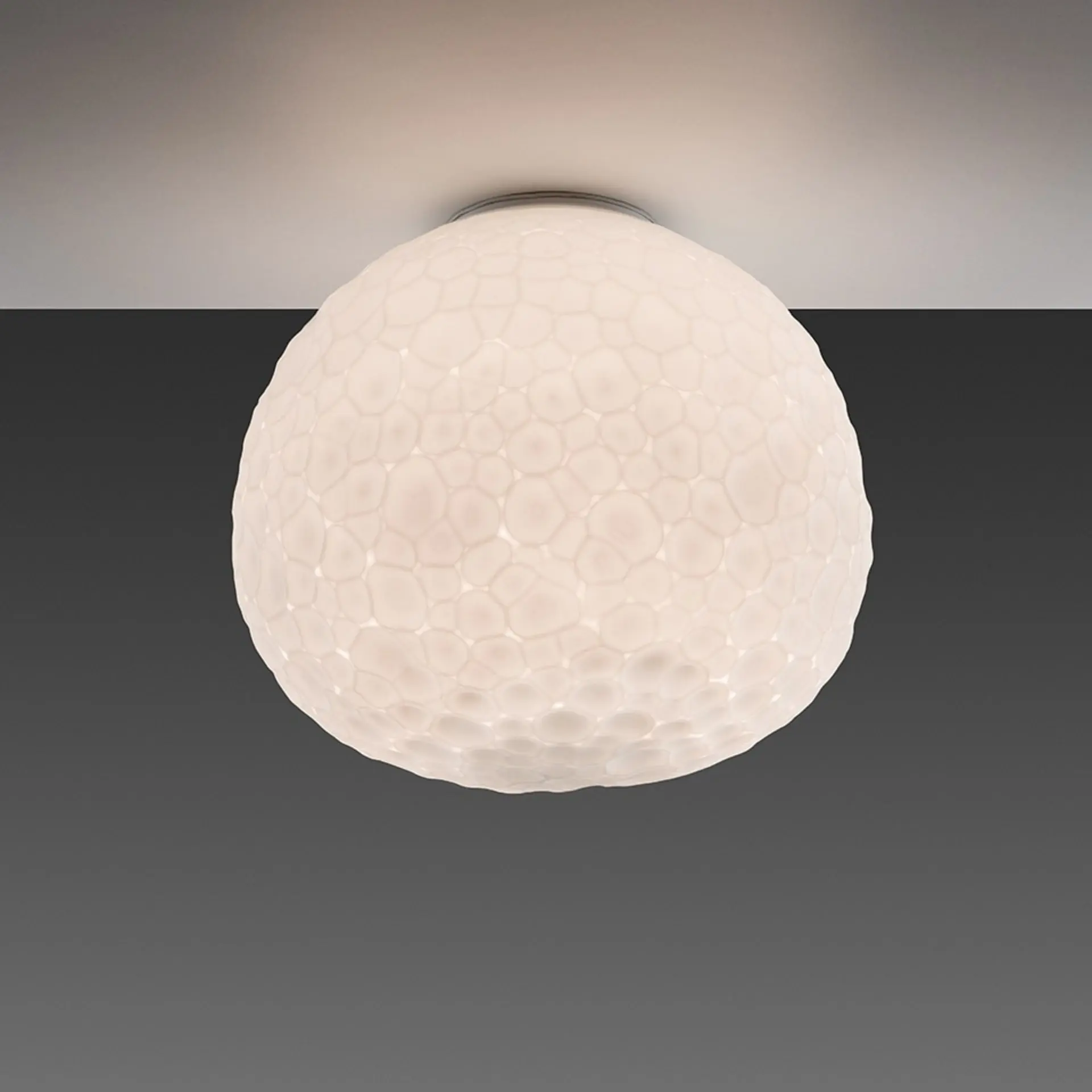 Artemide stropní svítidlo Meteorite 48 E27 max 21 W