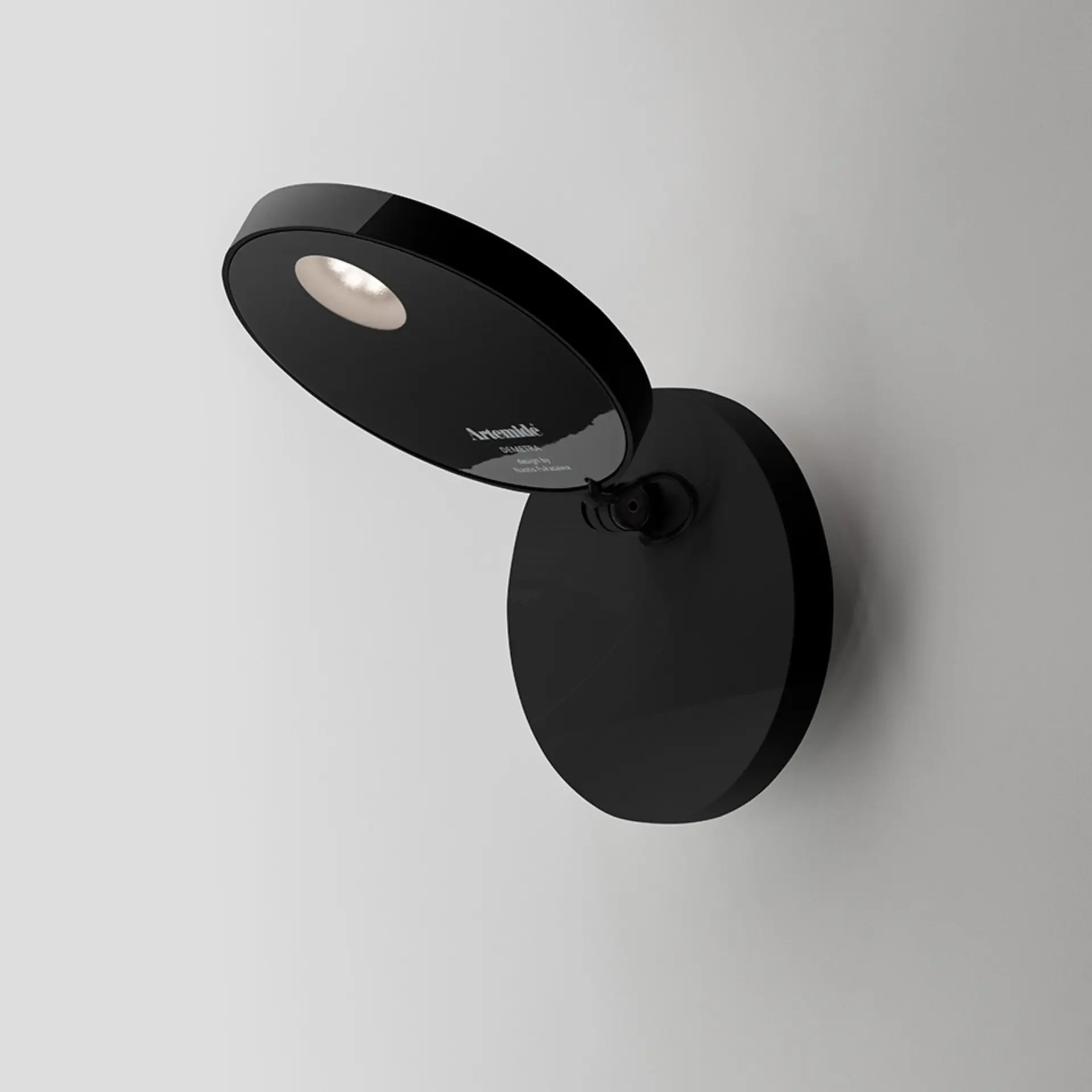 Artemide nástěnné LED svítidlo Demetra Spotlight 9 W 2700K stmívatelné černá