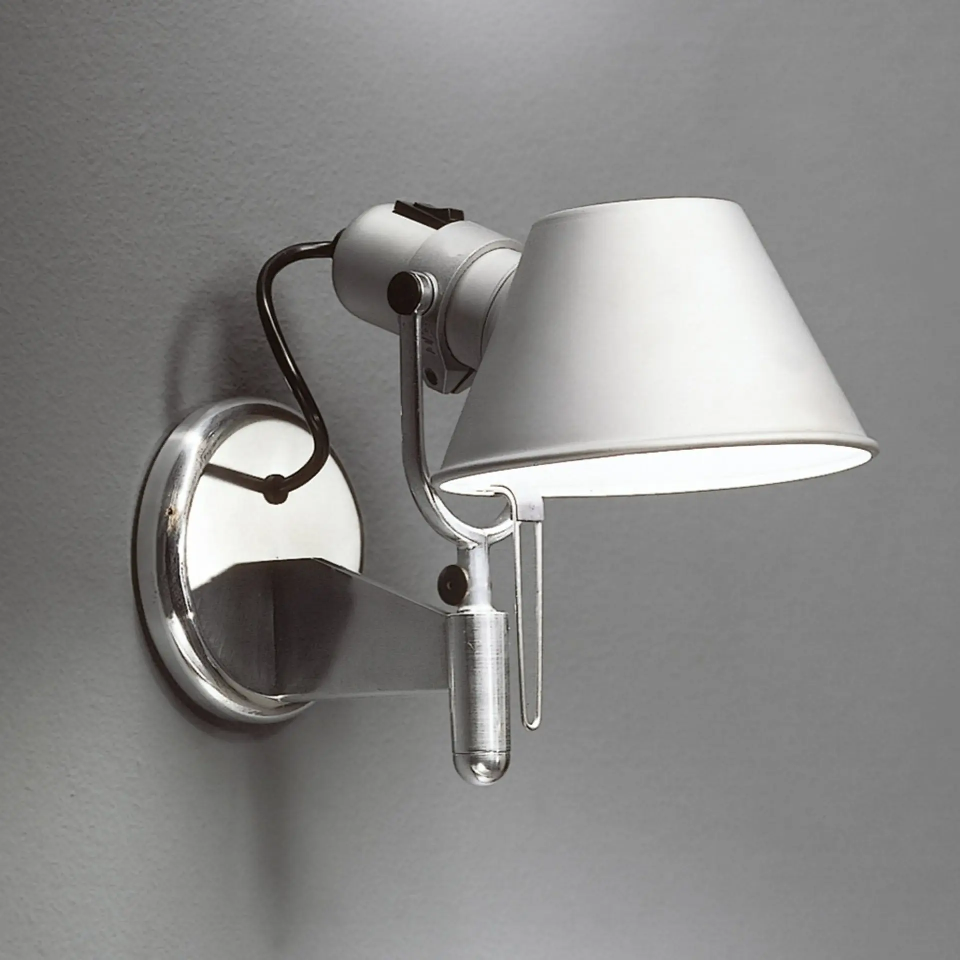 Artemide nástěnné svítidlo Tolomeo Faretto 8 W E27 s vypínačem