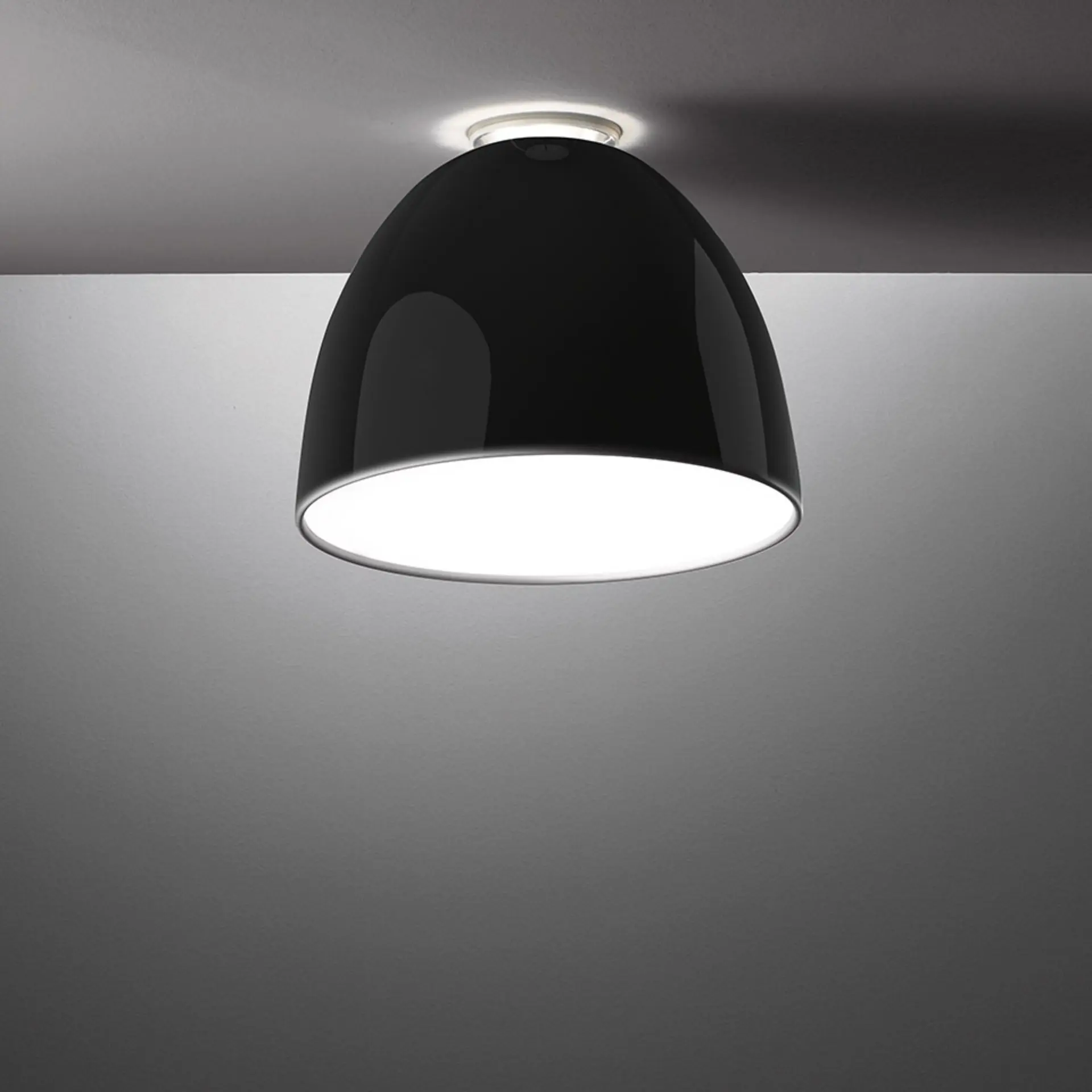 Artemide stropní svítidlo Nur Mini Gloss LED 30 W 220-240 V stmívatelné černé