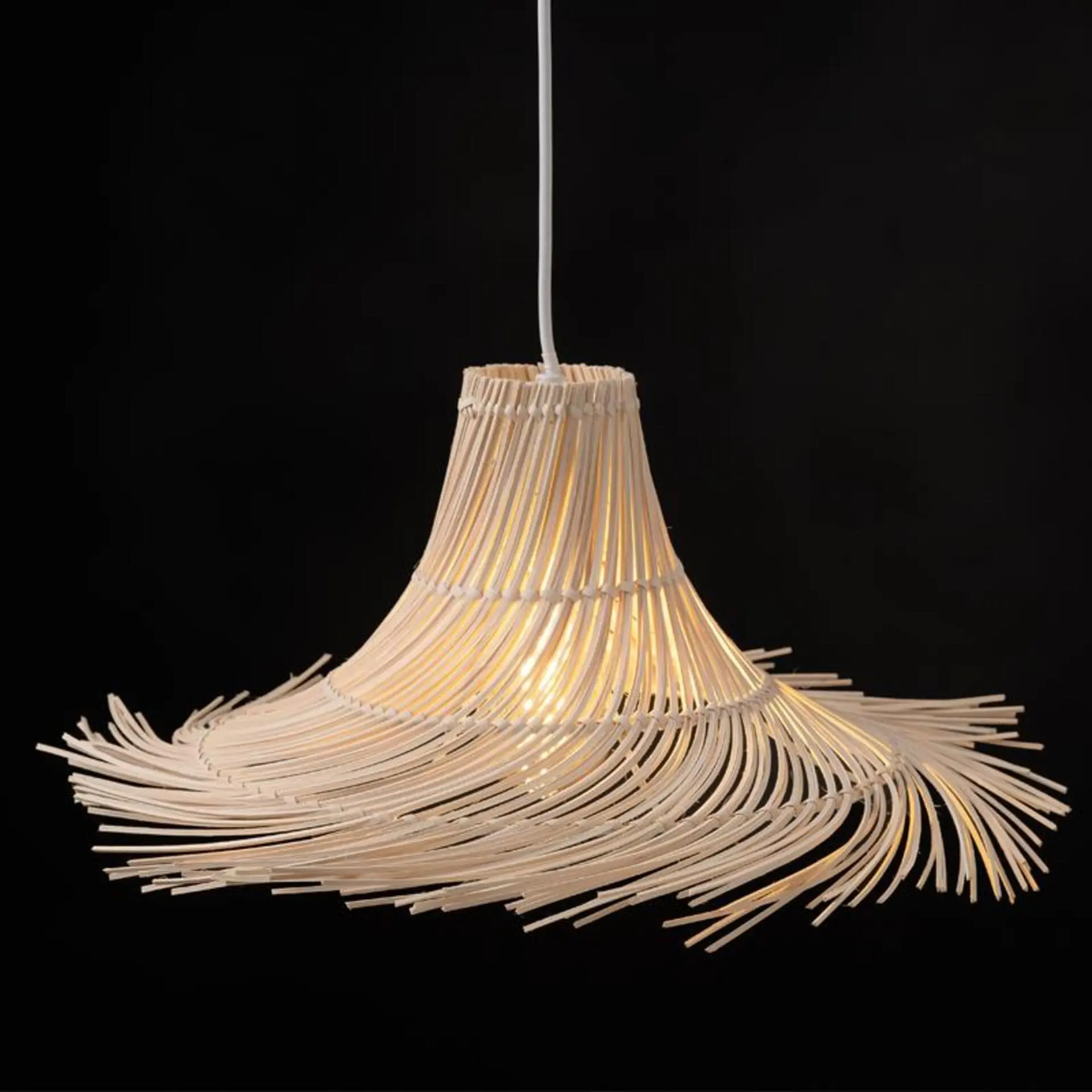 ACA Lighting závěsné svítidlo SYMI 1xE27 ratan HX2219P