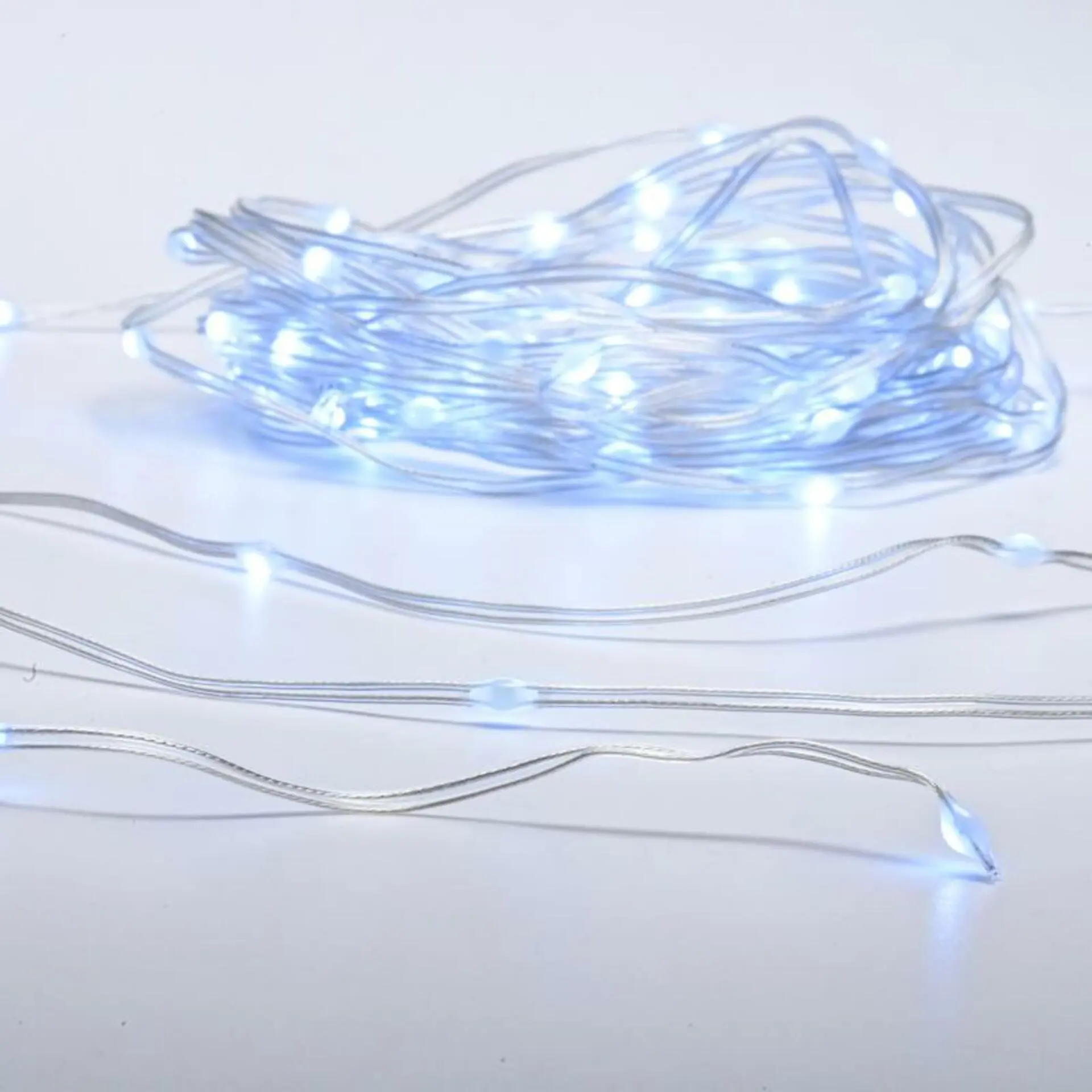 ACA Lighting SKIN LINE 300 LED řetěz CW 220-240V 8 programů IP44 délka 30m 2m čirý kabel X0430022261