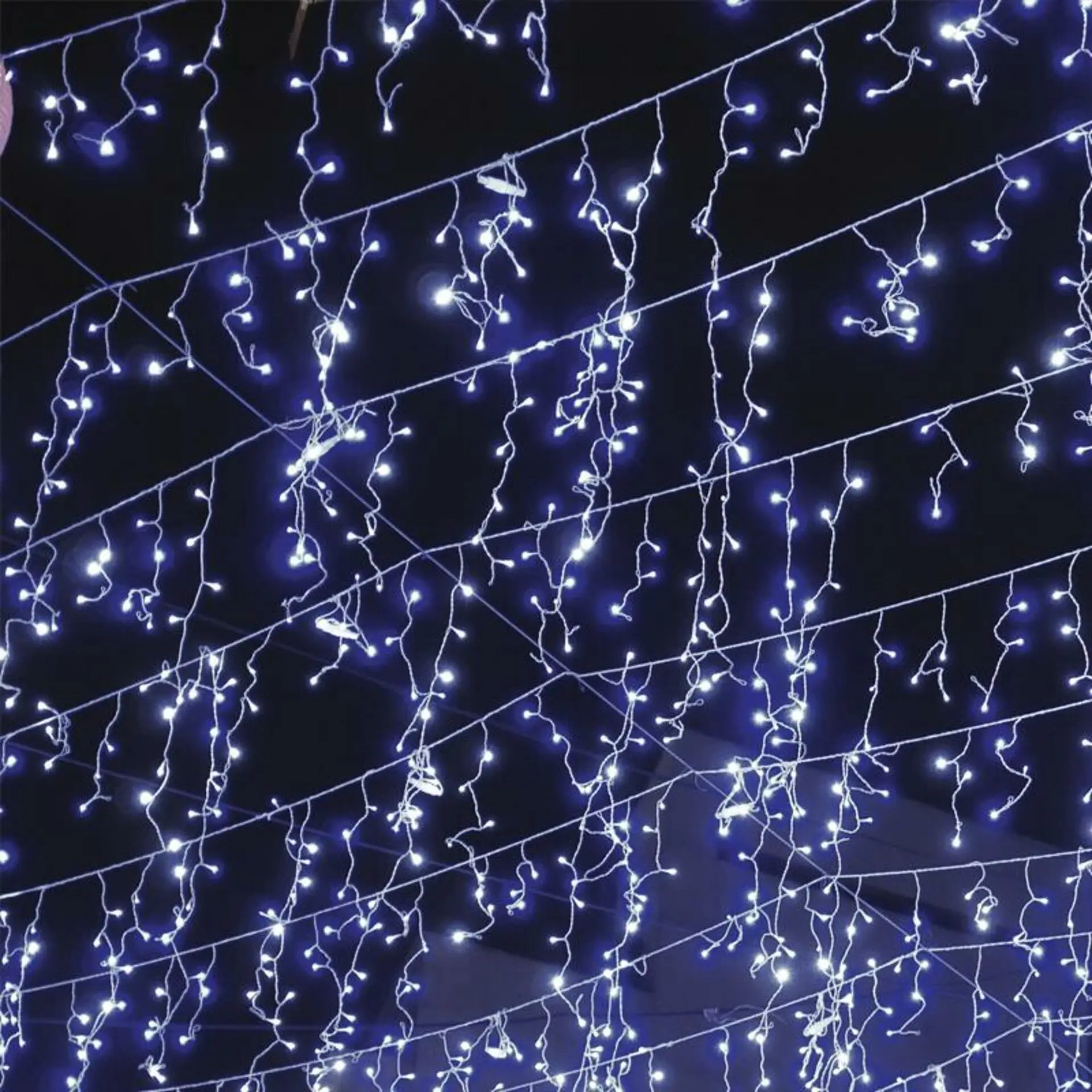 ACA Lighting Vánoční osvětlení LED krápník 144 LED studená bílá vč. napájení s efekty IP44 300x60cm čirý kabel X08144224