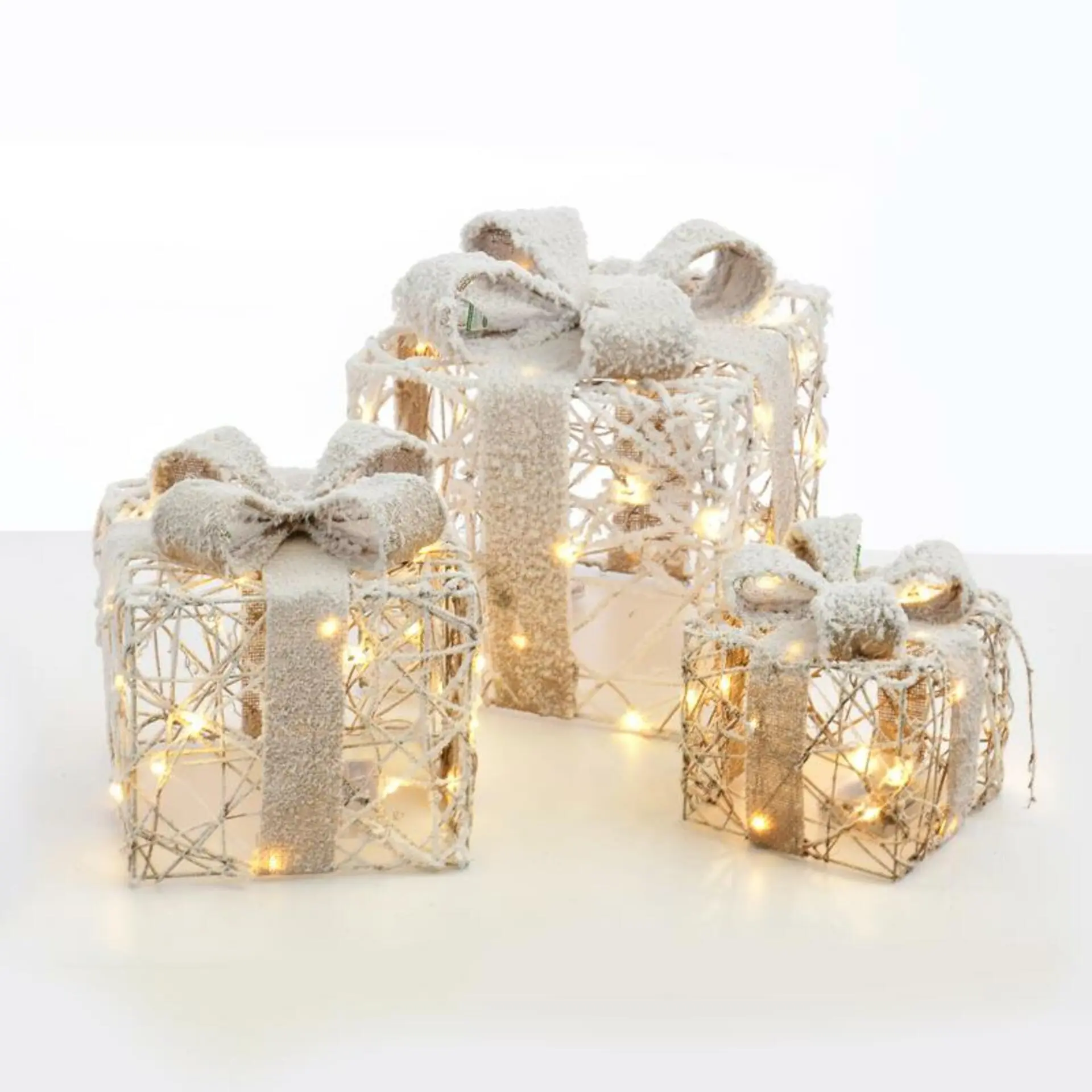 ACA Lighting ratanová sada dárkové balíčky, 20+30+40 WW mini LED na baterie 3x3xAA IP20 18,24,30cm X1190113