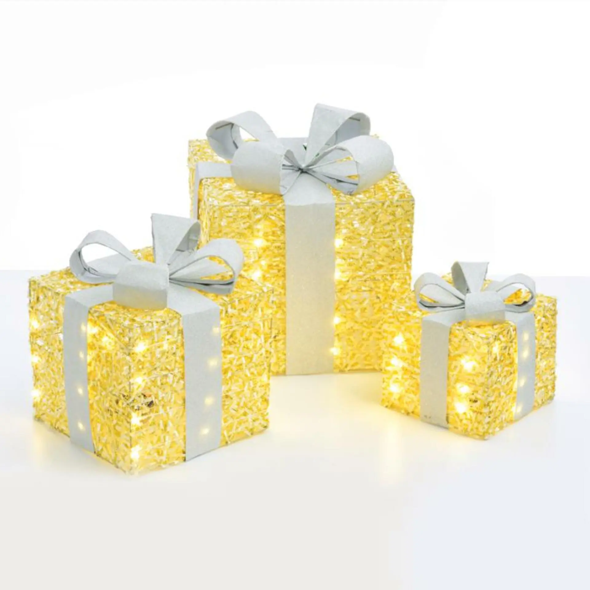 ACA Lighting zlatá hedvábná sada dárkové balíčky, 20+30+40 WW mini LED na baterie 3x3xAA IP20 18,24,30cm X1190115