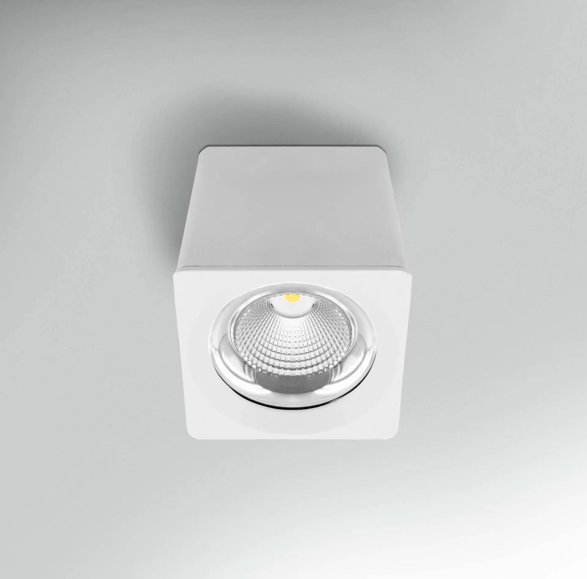 CEN QBBI-2513130 Stropní svítidlo LED QUBE BÍLÉ 131x131x133mm 25W 230V 3000K 45d IP20 - CENTURY