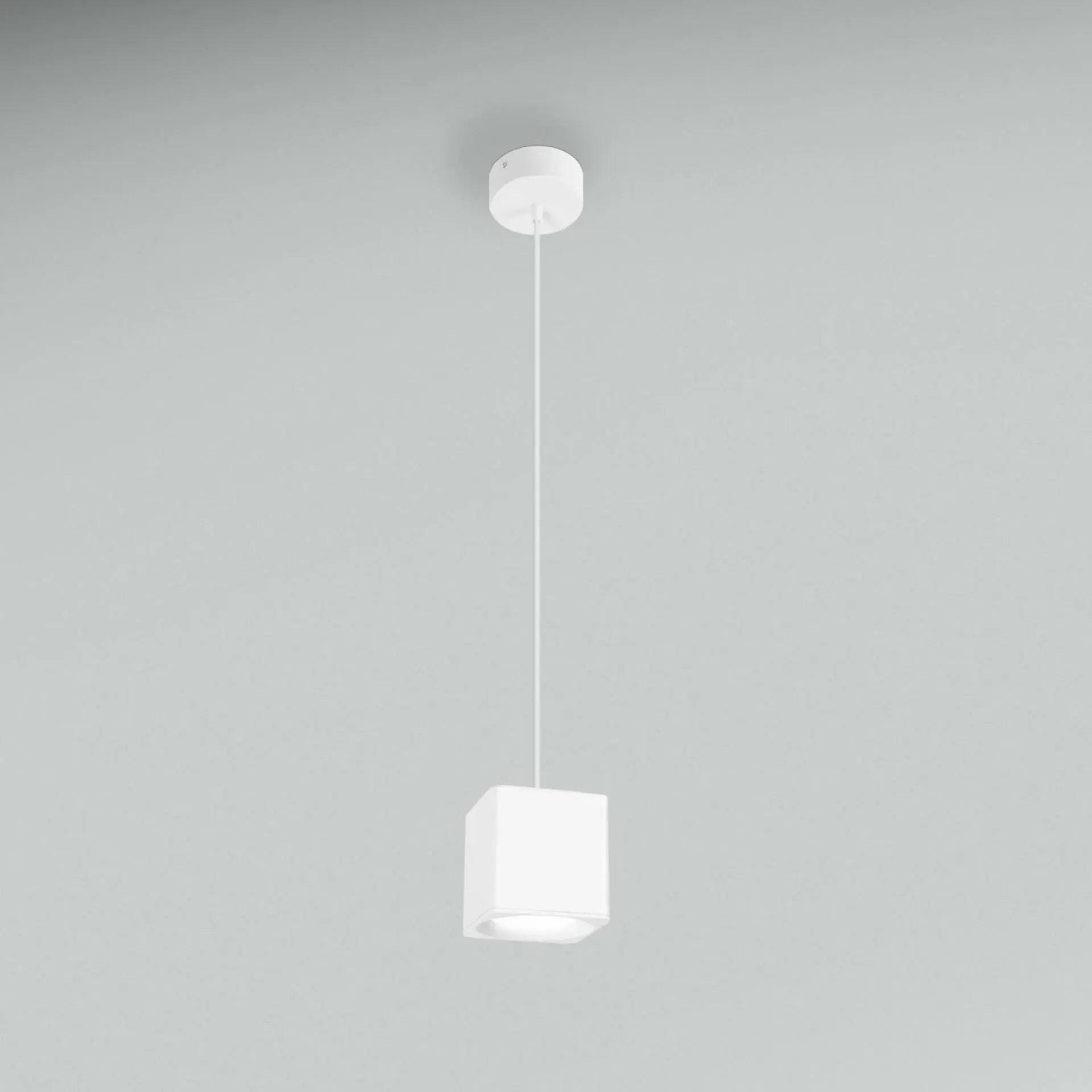 CENTURY Závěsné LED svítidlo QUBE BÍLÉ 90x90X90mm 5W 230V 3000K 45d IP20 závěs 150cm