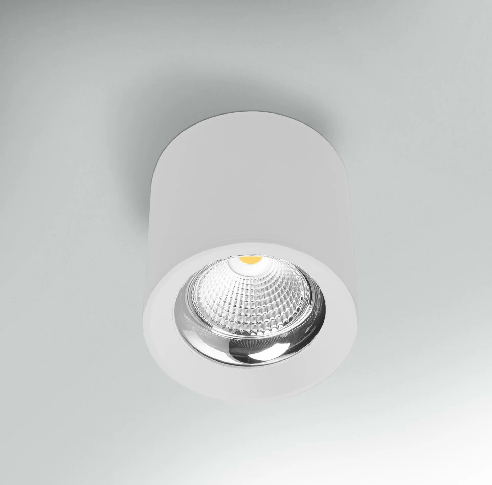 CENTURY Stropní svítidlo LED RONDO bílé pr.170x185mm 35W 230V 3000K 45d IP20