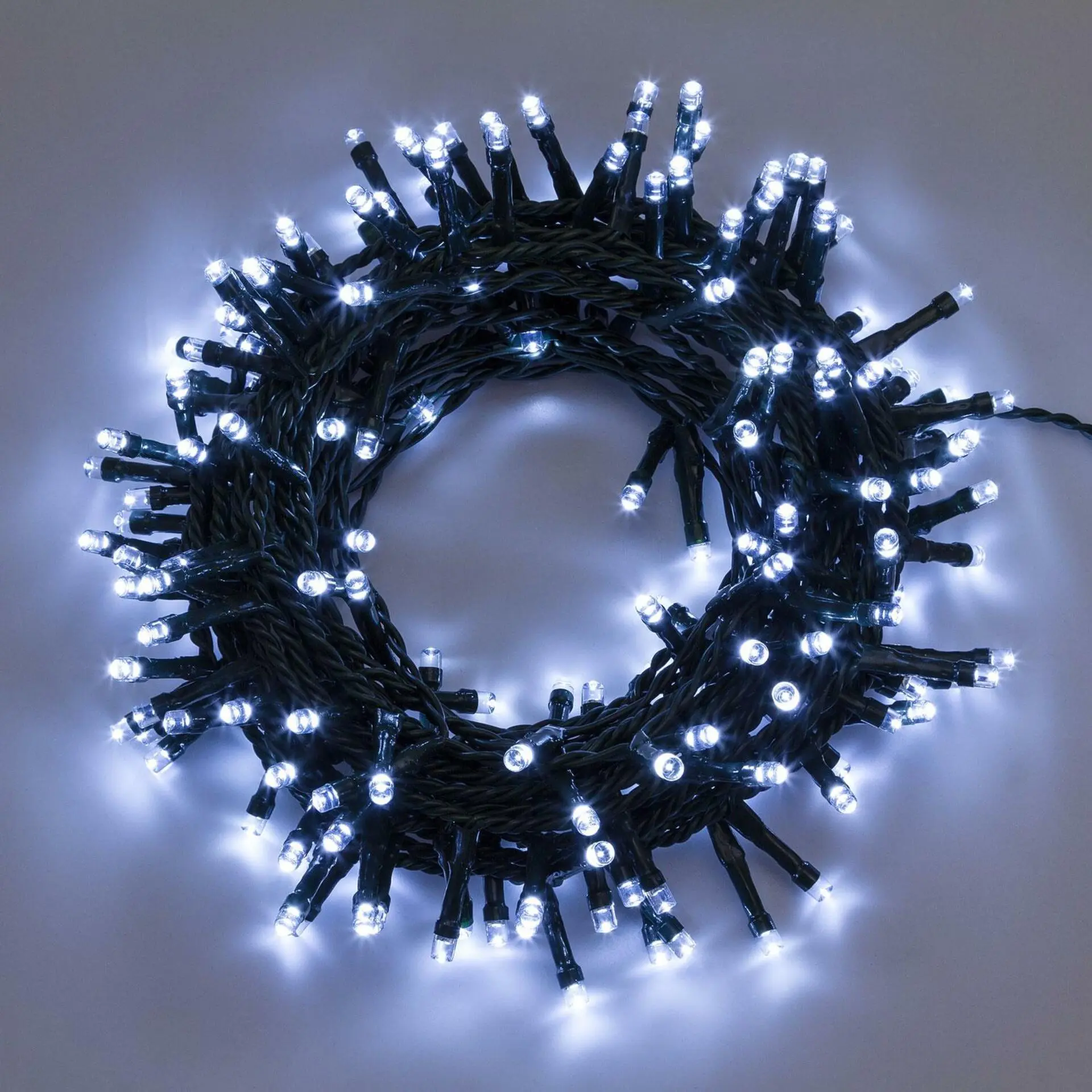 Xmas King XmasKing LED řetěz 40m 1000 LED 31V venkovní, 8 programů studená bílá