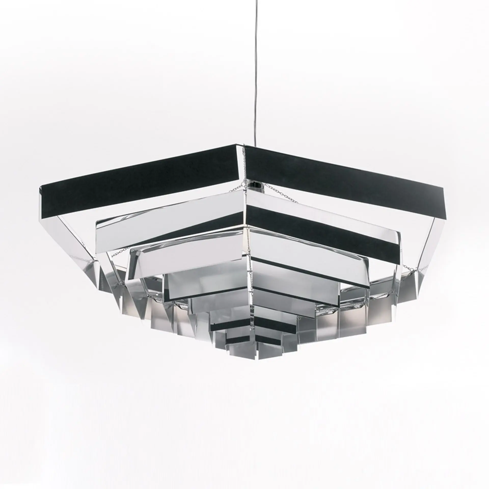 Artemide závěsné svítidlo Lampada Esagonale 82 E27 max 12W hliník