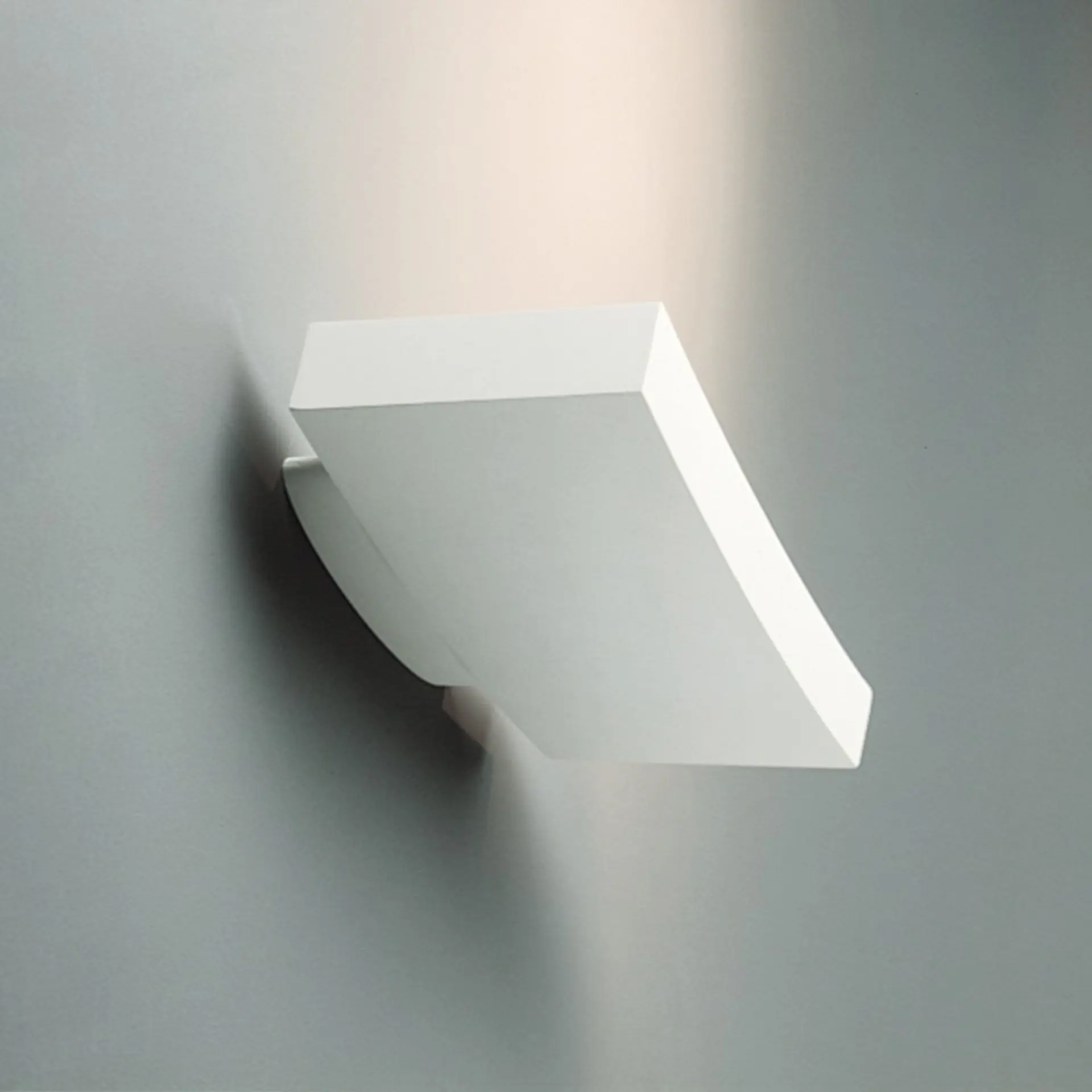 AR M060955 Nástěnné svítidlo SURF bílé 1x300W R7s hliník - ARTEMIDE