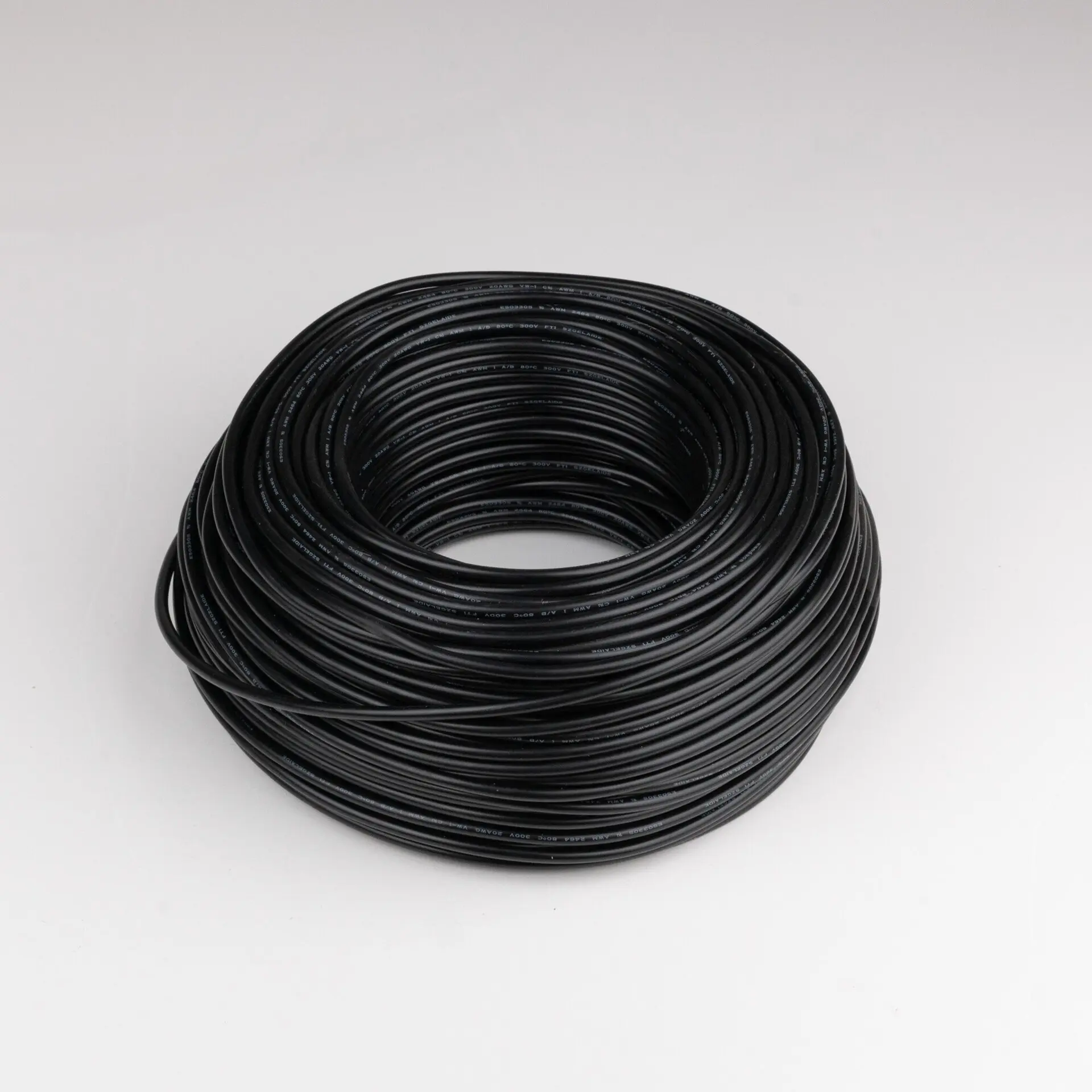 SLC kabel Neon TW 3x0,35mm2 100m černý