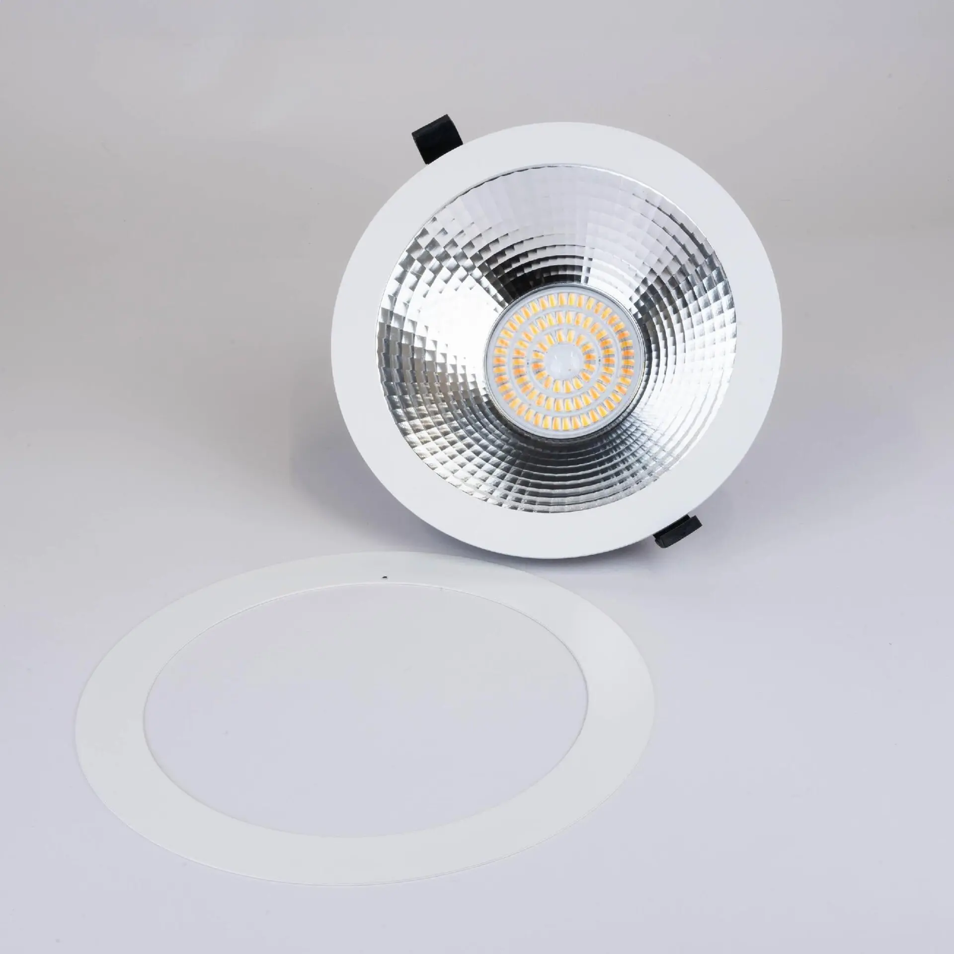 SLC SLC1530 Krycí kroužek pro SLC Shift Rehab Ring 200-260 RAL9016 - TLG