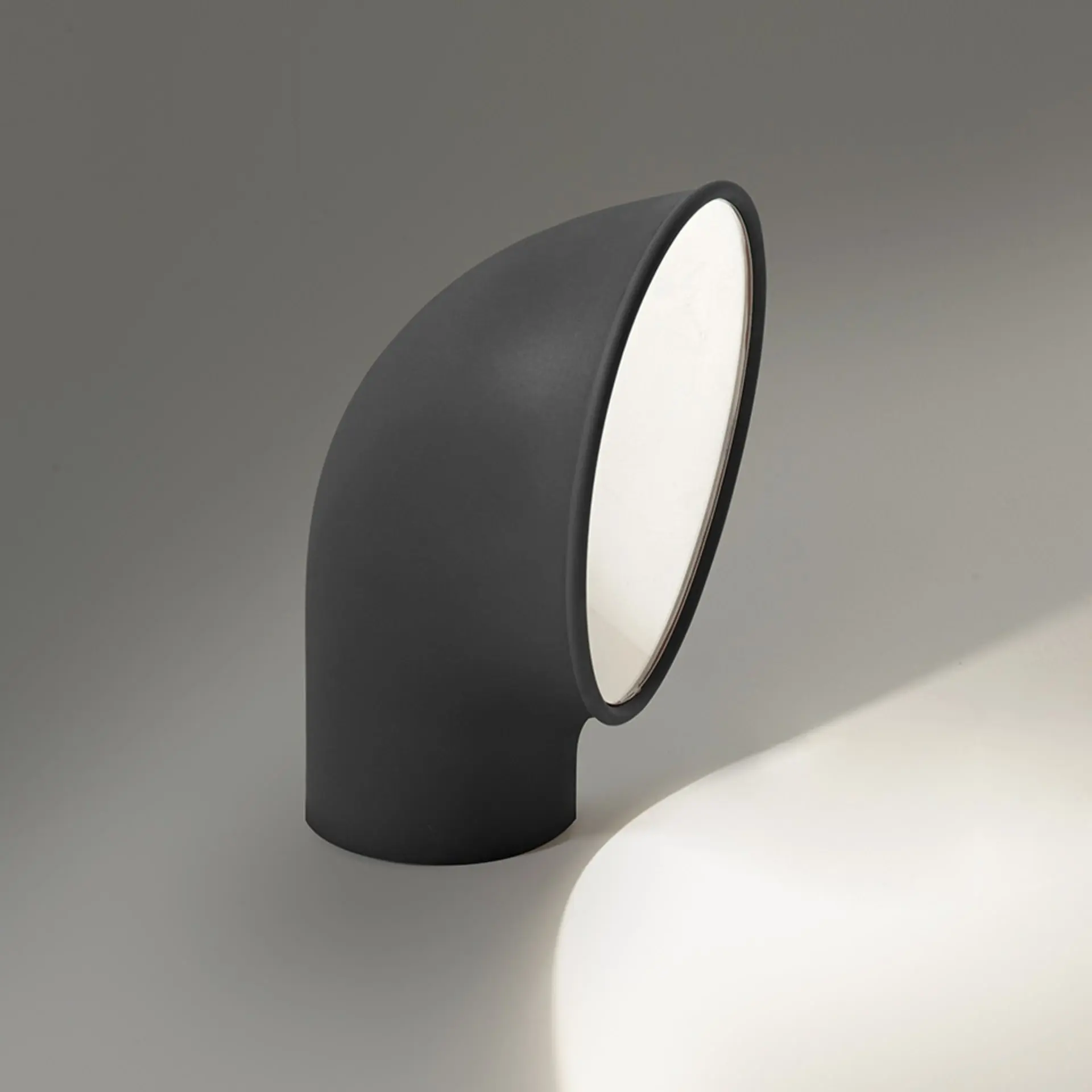 Artemide venkovní LED svítidlo Piroscafo 14 W 3000K Architectural Outdoor