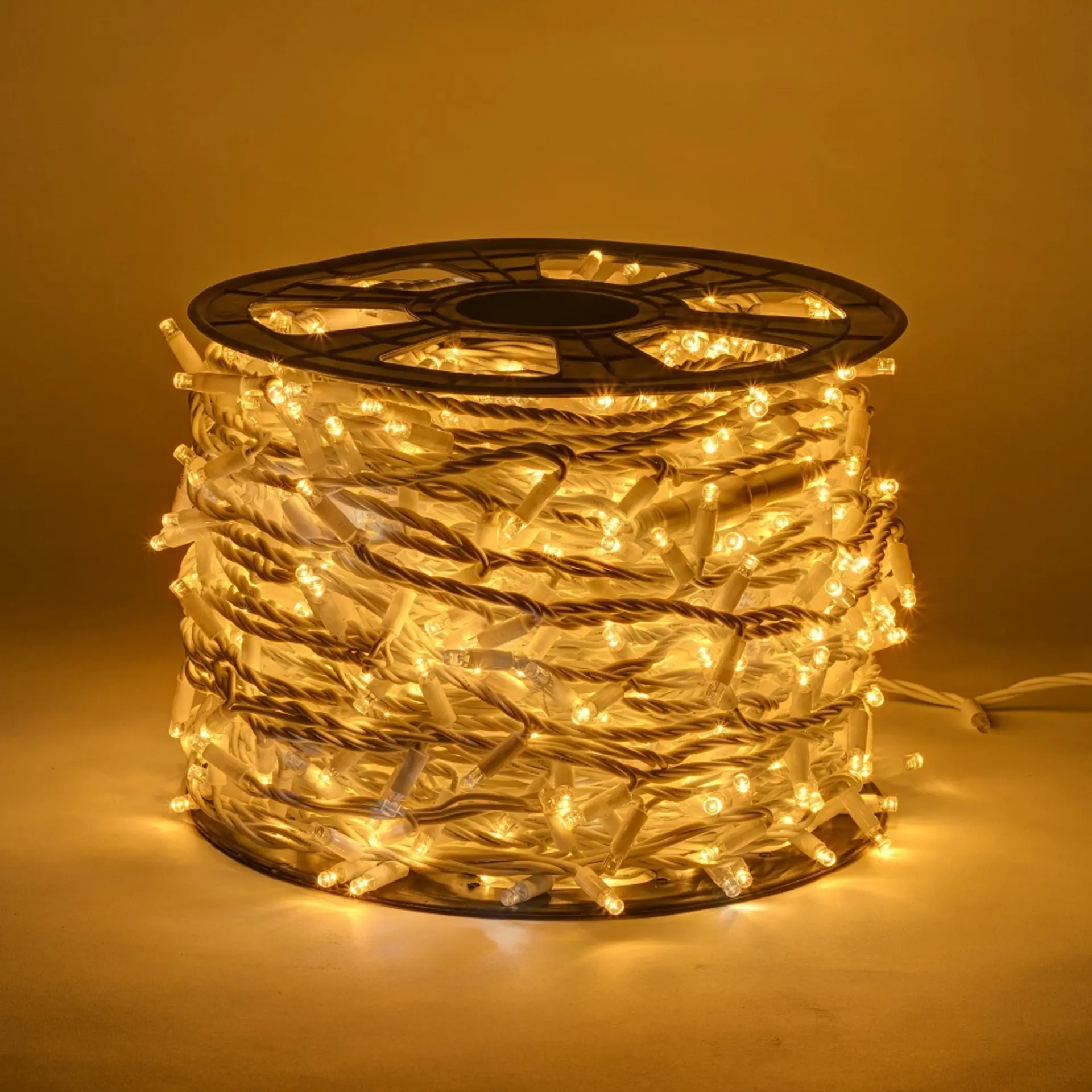 Easy Fix LED světelný řetěz, 100 m, venkovní, teple bílá s FLASH, 1000 diod, bílý kabel, IP67, cívka