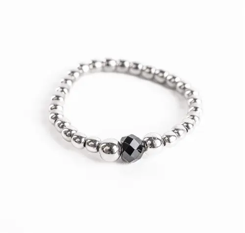 Flexibilní prsten 7 Angelic Eyes se stříbrnými kuličkami a spinelem STRP0697F