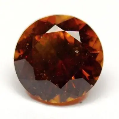 Granát Hessonit 3,85 CT