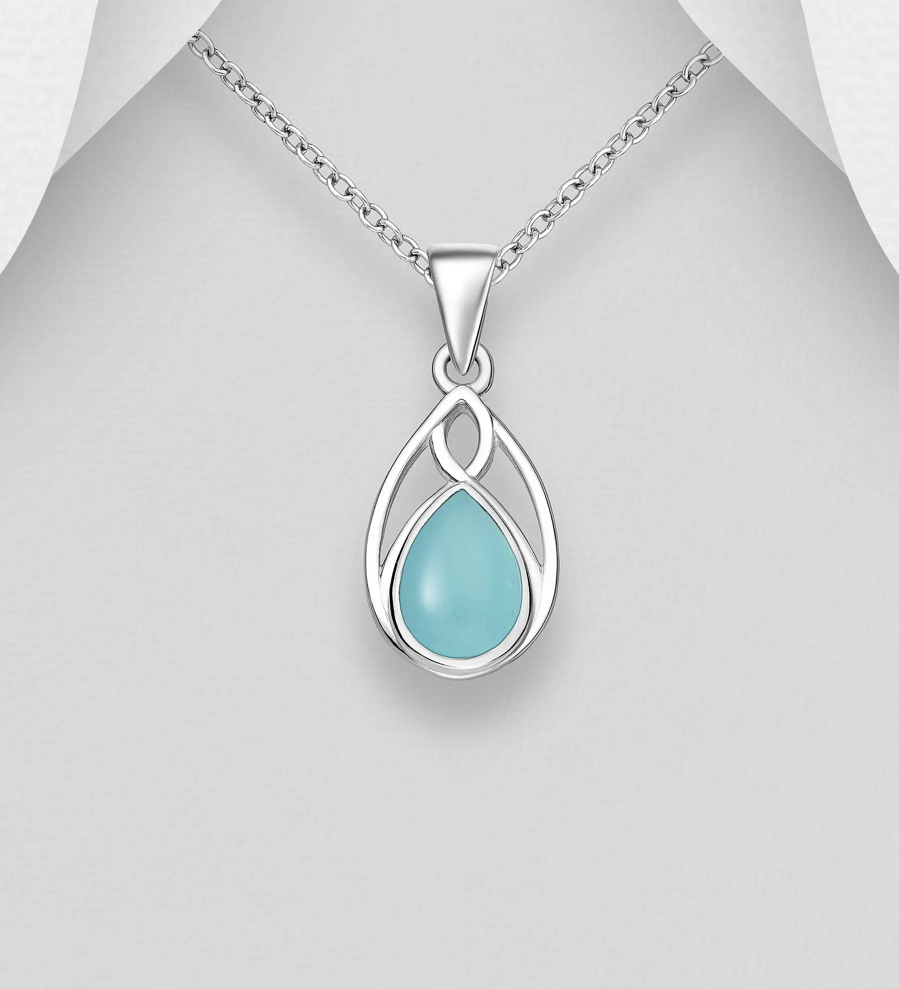 Přívěsek ze stříbra 925, zdobený Světle modrý chalcedon