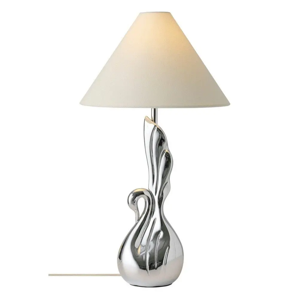 Bílá/ve stříbrné barvě stolní lampa z polyresinu (výška 53 cm) Swan – Ellos Home