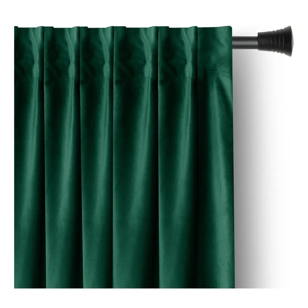 Tmavě zelený sametový dimout závěs 140x270 cm Pleat – Restilo