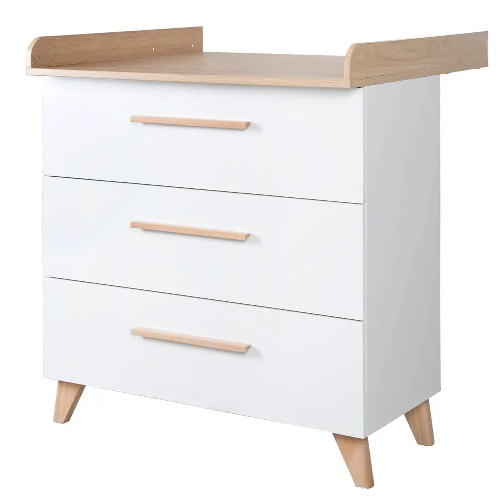 Bílá dětská komoda s přebalovacím pultem v dekoru dubu 88,5x99x76 cm Léon – Roba