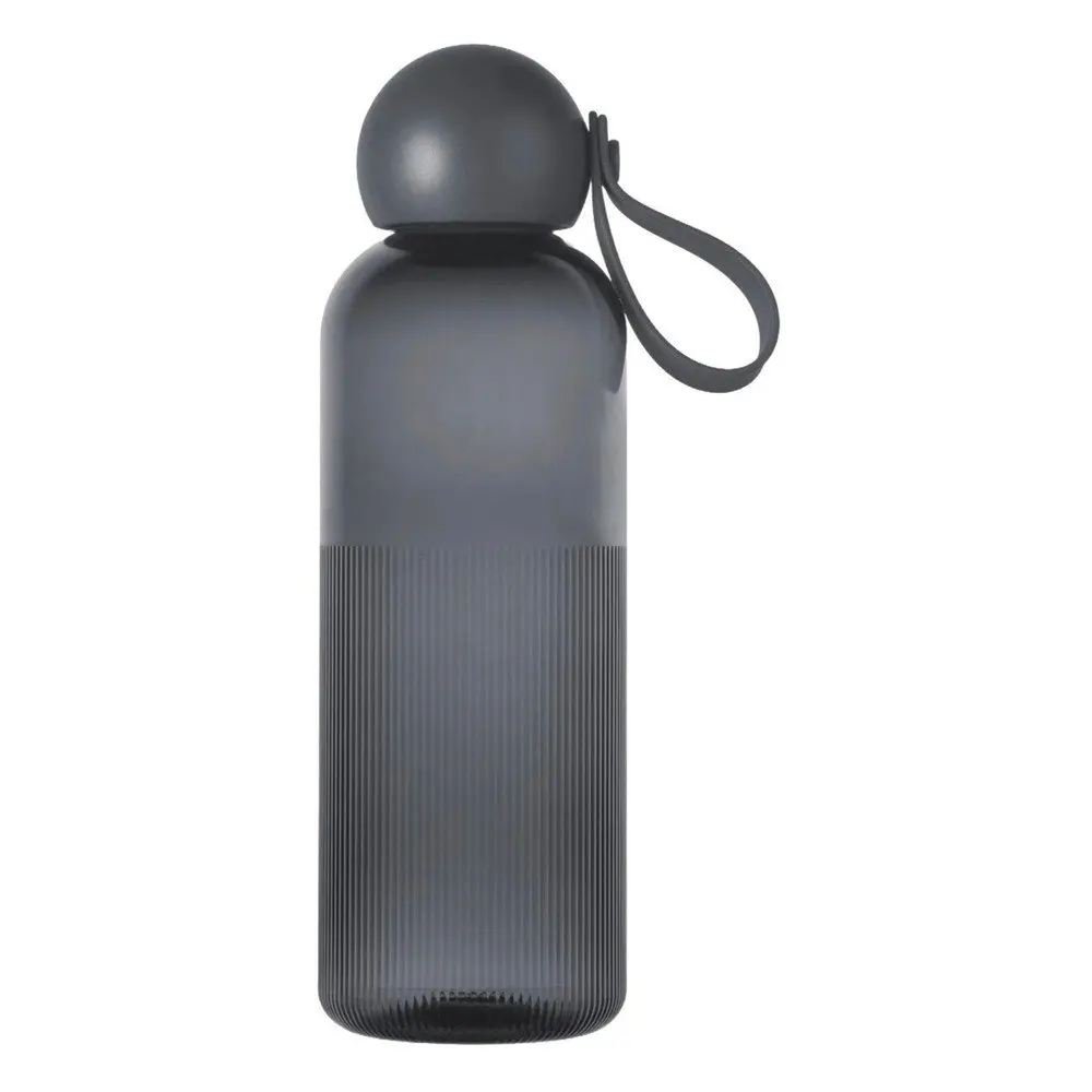 Tmavě šedá cestovní lahev z recyklovaného plastu 650 ml Ture – Sagaform