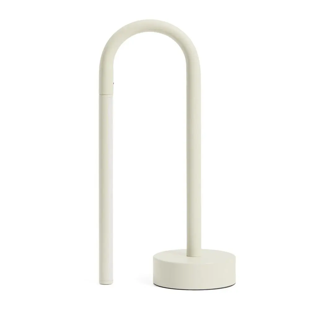 Černá kovová LED stolní lampa (výška 30 cm) Bow – Kave Home