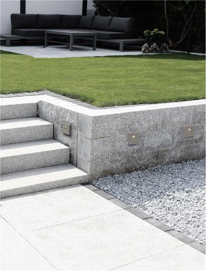 NOVA LUCE venkovní zapuštěné svítidlo do zdi FINLO šedý beton IP65 bez světelného zdroje 9117086