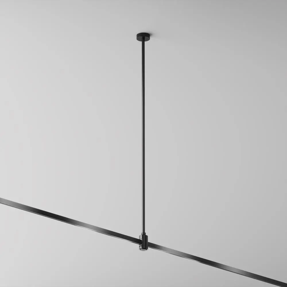 MAYTONI Upevnění ke stropu dlouhé 700 mm pro magnetickou lištu 24 V Flarity TRA159C-S1-B
