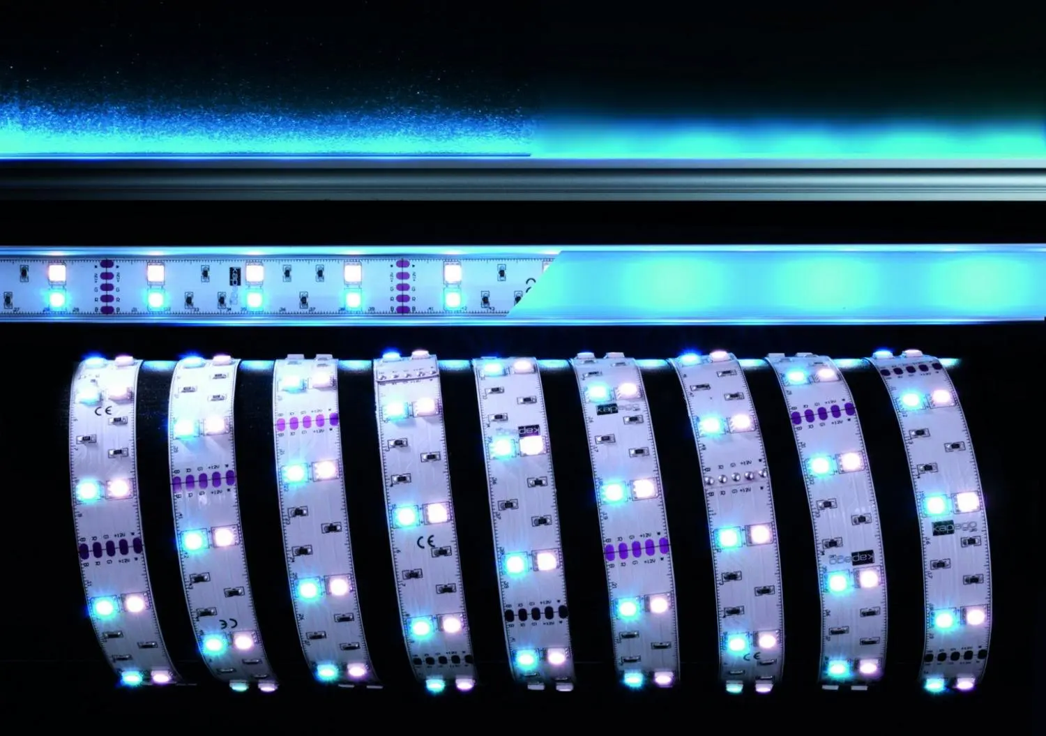 IMPR 840060 Flexibilní LED pásek, 5050, SMD, RGB + studená bílá, 12V DC, 43,20 W - DEKOLIGHT
