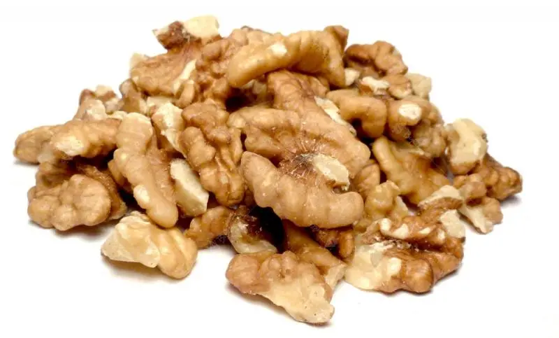 Bylík Vlašské ořechy 40% půlky