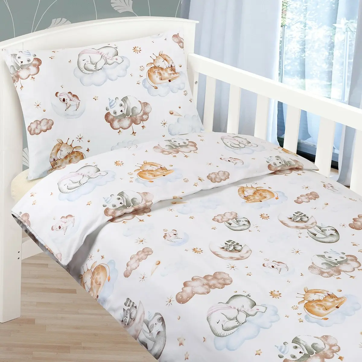 Bellatex Dětské bavlněné povlečení do postýlky Beáta Zvířátka na obláčku, 100 x 135 cm, 45 x 60 cm, 100 x 135 cm, 45 x 60 cm
