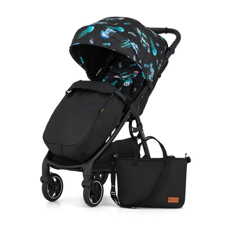 PETITE&MARS Kočárek sportovní Royal3 Black Limited100 Jellyfish