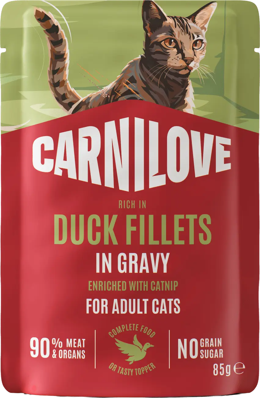 CARNILOVE Kapsička pro kočky kachna s catnipem 85 g