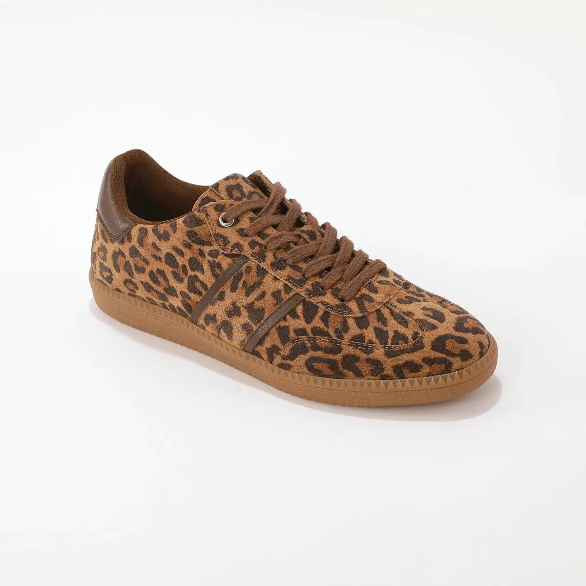 Kožené tenisky s kontrastními proužky a leopardím vzorem leopardí vzor